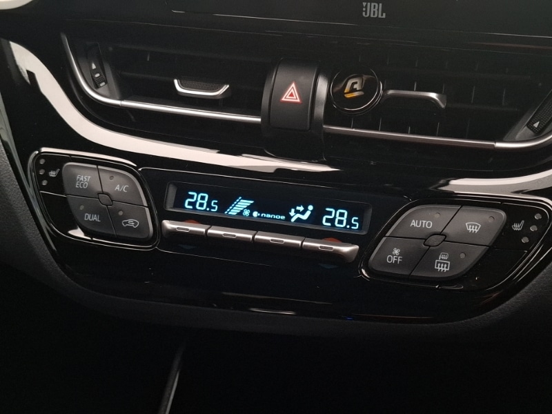 Used Toyota C-HR 2020 for sale - 76478960: Photo 13