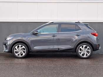 Used Kia Stonic 2023 for sale - 76579102: Photo