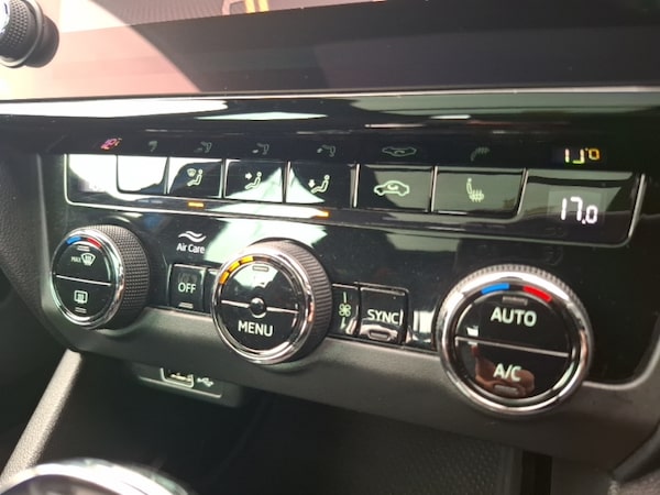 Used Skoda Octavia 2019 for sale - 76213570: Photo 11