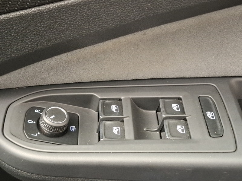 Used Volkswagen Golf 2023 for sale - 76696209: Photo 19