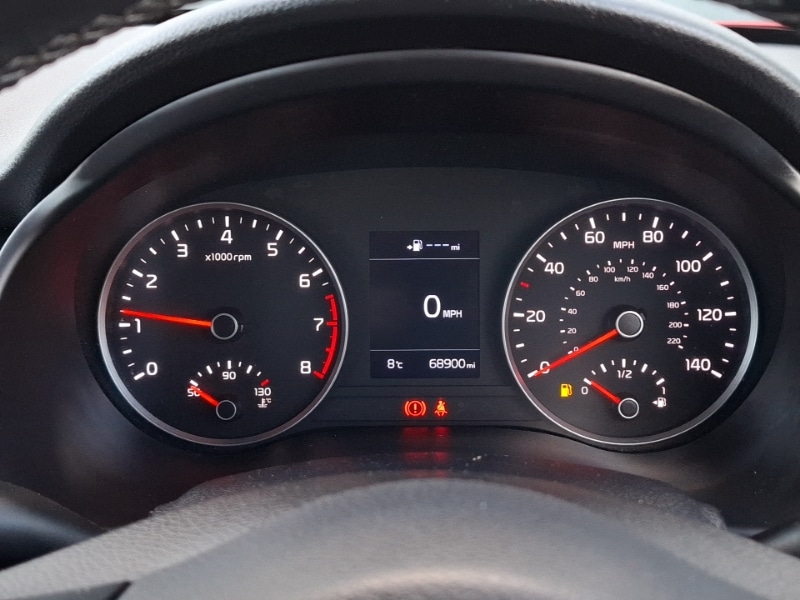 Used Kia Stonic 2018 for sale - 77837728: Photo 11