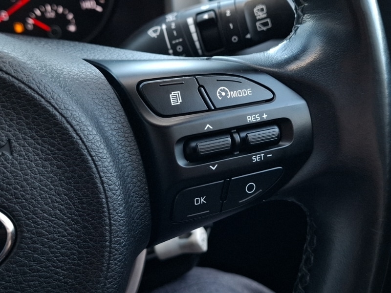 Used Kia Stonic 2018 for sale - 77837728: Photo 15