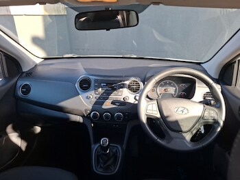 Used Hyundai i10 2019 for sale - 78274590: Photo