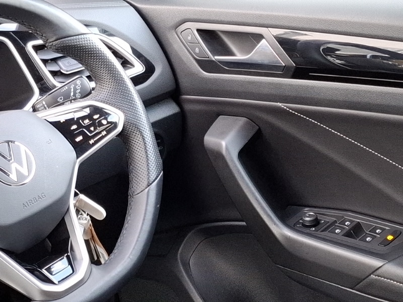 Used Volkswagen T-Roc 2022 for sale - 76629218: Photo 11