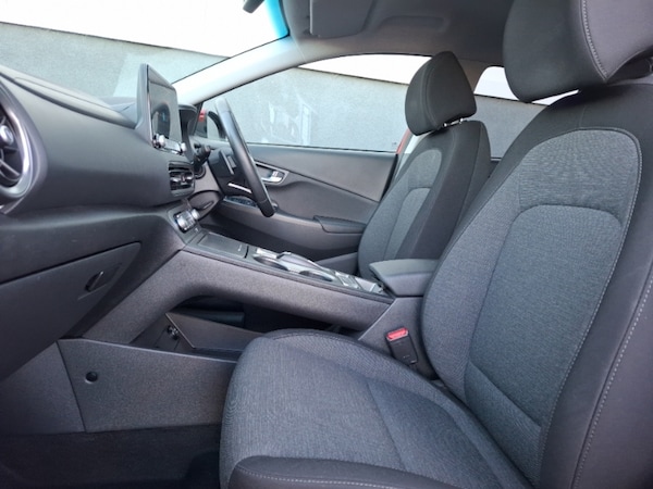 Used Hyundai KONA 2022 for sale - 76282328: Photo 5