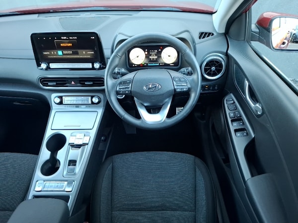 Used Hyundai KONA 2022 for sale - 76282328: Photo 7