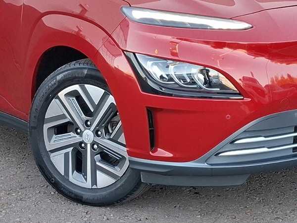 Used Hyundai KONA 2022 for sale - 76282328: Photo 9