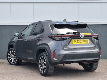 Used Toyota Yaris Cross 2023 for sale - 78723771: Photo