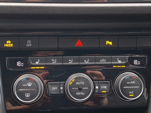 Used Volkswagen T-Roc 2019 for sale - 76269279: Photo 16