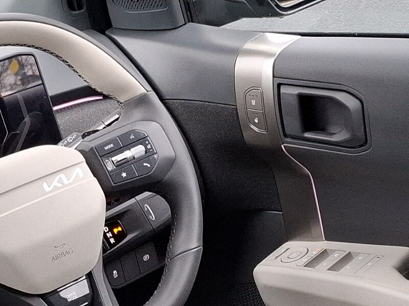 Used Kia EV3 2025 for sale - 77652152: Photo 11