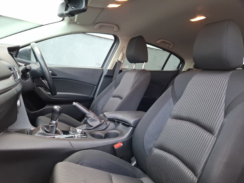 Used Mazda Mazda3 2016 for sale - 77062412: Photo 5