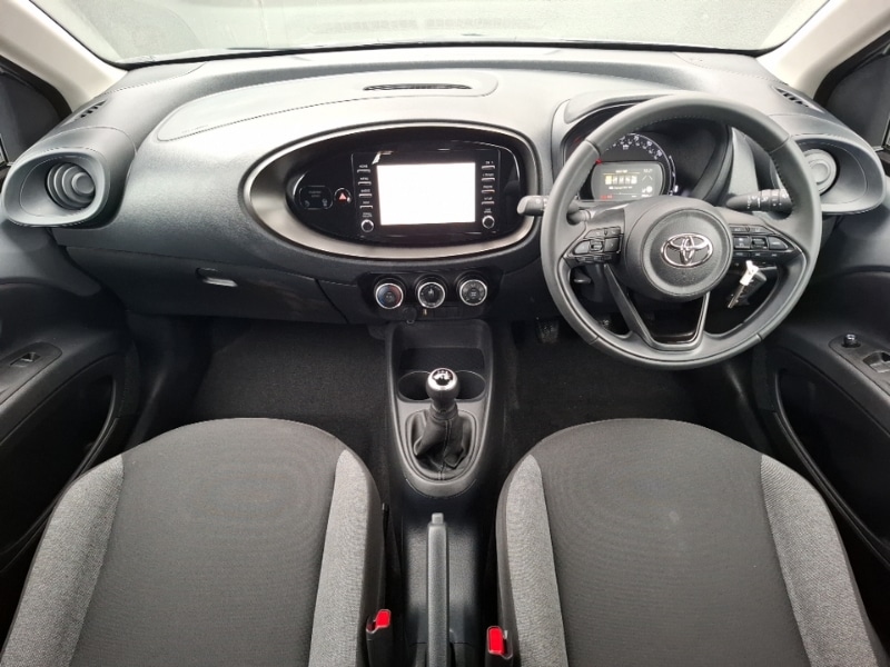 Used Toyota Aygo X 2022 for sale - 77623878: Photo 2