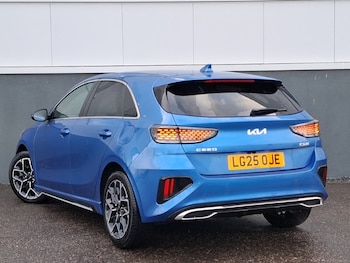 Used Kia Ceed 2025 for sale - 77062423: Photo