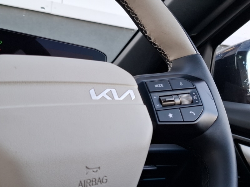 Used Kia EV6 2025 for sale - 77896937: Photo 10