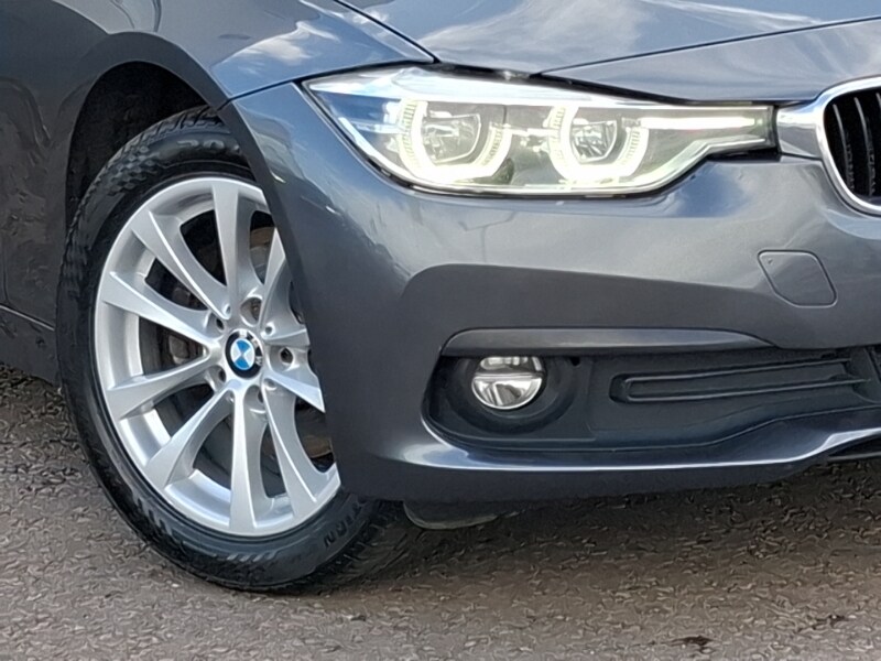 Used BMW 3 Series 2017 for sale - 78113132: Photo 9