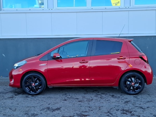 Used Toyota Yaris 2016 for sale - 76233336: Photo 4