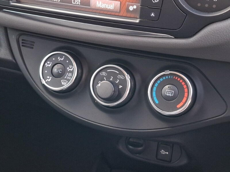 Used Toyota Yaris 2017 for sale - 78151679: Photo 12