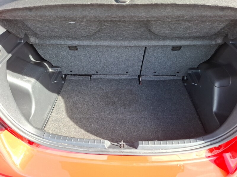 Used Toyota Yaris 2017 for sale - 78151679: Photo 8