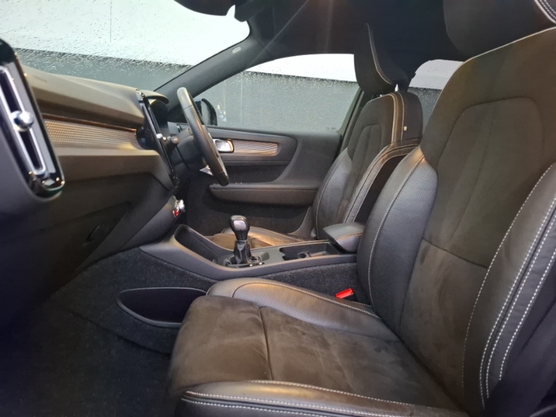 Used Volvo XC40 2020 for sale - 76885364: Photo 5