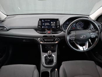 Used Hyundai i30 2021 for sale - 76414813: Photo