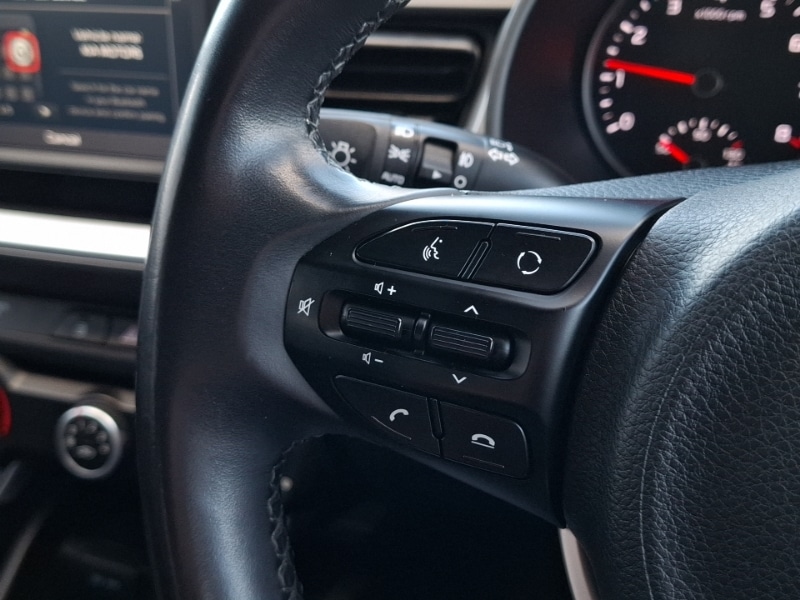 Used Kia Stonic 2018 for sale - 77635929: Photo 16