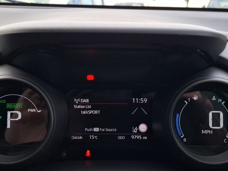 Used Toyota Yaris 2021 for sale - 77197761: Photo 13