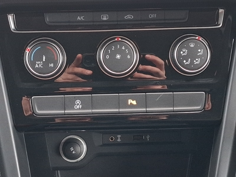 Used Volkswagen Touran 2018 for sale - 77999734: Photo 14