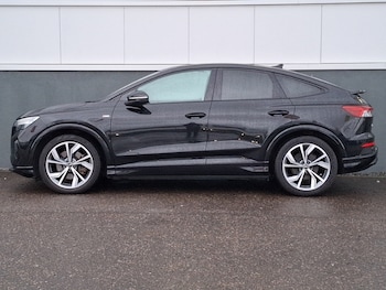 Used Audi Q4 e-tron 2021 for sale - 77466675: Photo