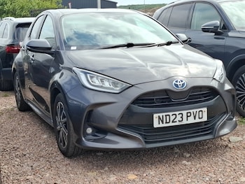 Used Toyota Yaris 2023 for sale - 79286350: Photo