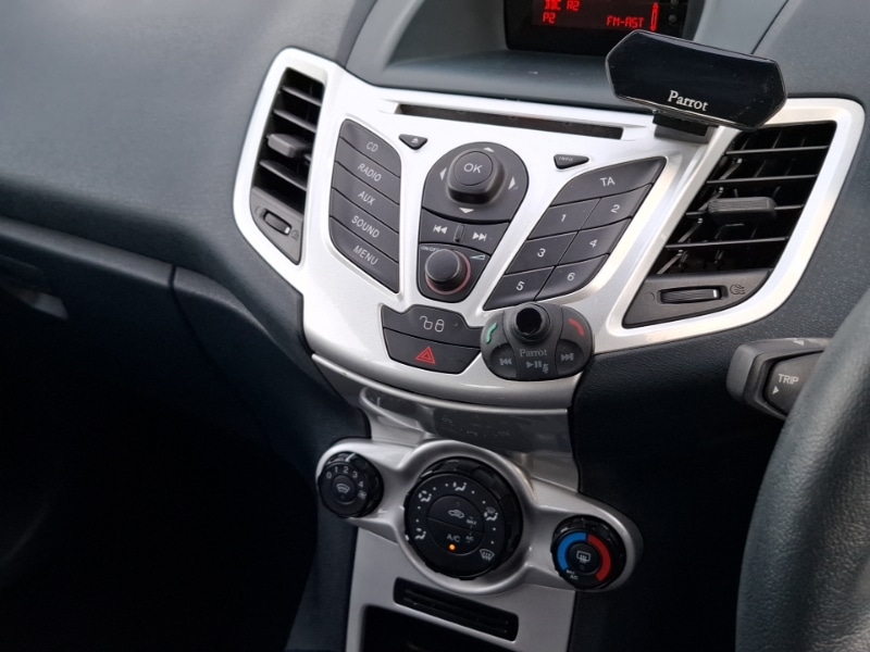 Used Ford Fiesta 2012 for sale - 78146722: Photo 11