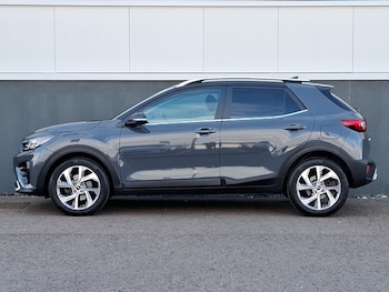 Used Kia Stonic 2023 for sale - 76289584: Photo