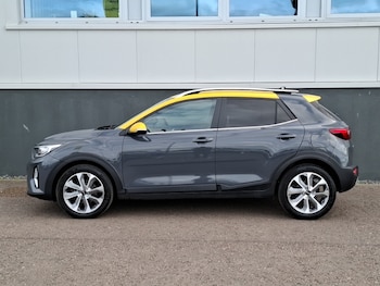 Used Kia Stonic 2023 for sale - 78833765: Photo