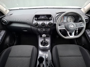 Used Nissan Juke 2023 for sale - 79440399: Photo