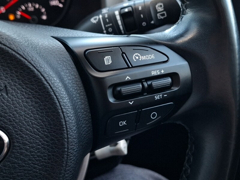 Used Kia Stonic 2018 for sale - 77731857: Photo 15