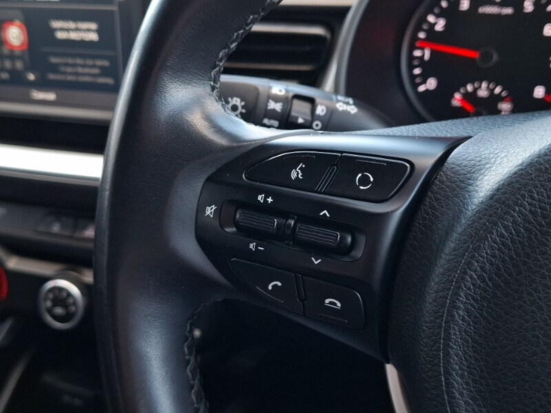 Used Kia Stonic 2018 for sale - 77731857: Photo 16