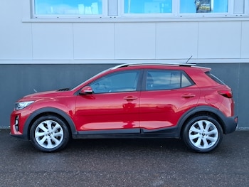 Used Kia Stonic 2018 for sale - 77731857: Photo