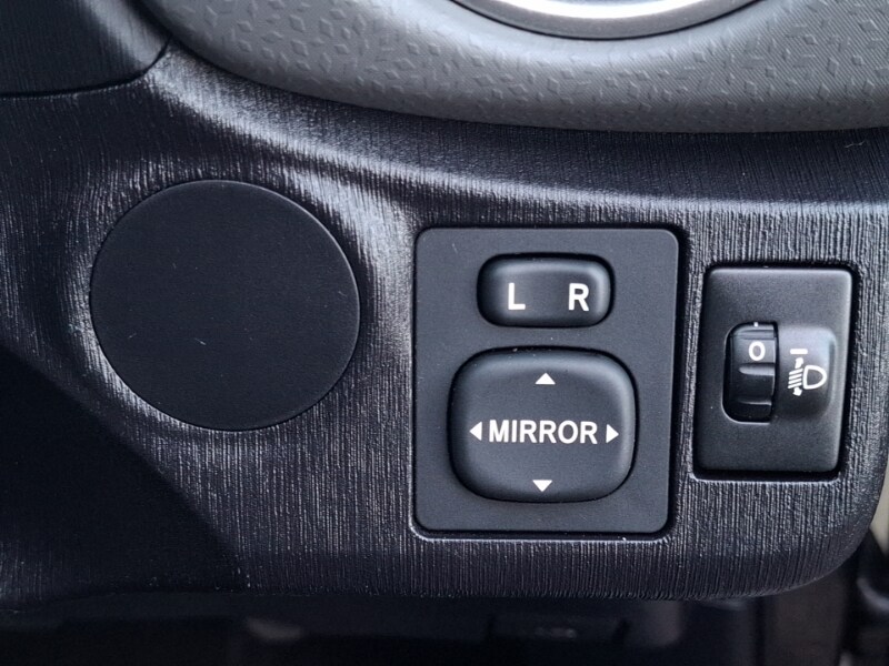 Used Toyota Yaris 2014 for sale - 77569241: Photo 17