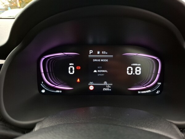 Used Kia Stonic 2025 for sale - 76269280: Photo 15