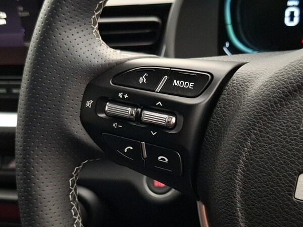 Used Kia Stonic 2025 for sale - 76269280: Photo 18