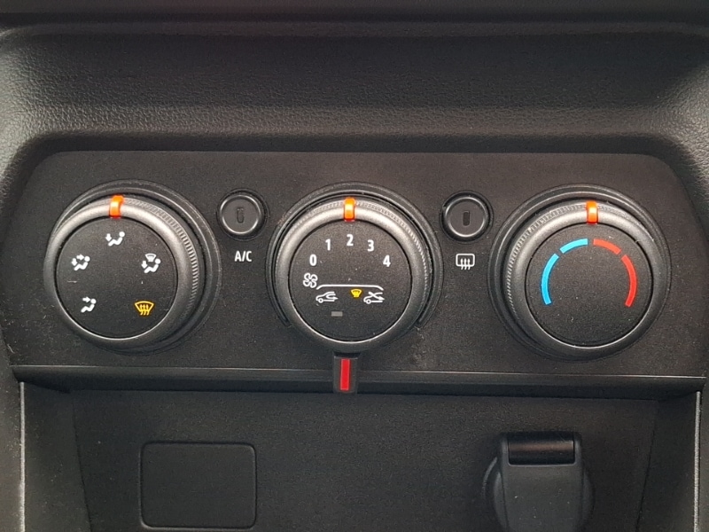 Used Dacia Sandero 2023 for sale - 76795306: Photo 13