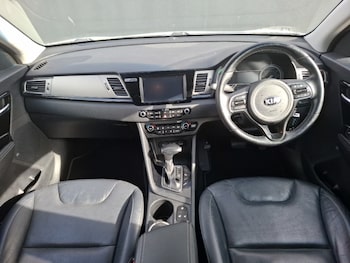 Used Kia Niro 2018 for sale - 79327485: Photo