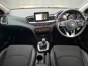 Used Kia Ceed 2020 for sale - 76816067: Photo