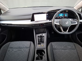 Used Volkswagen Golf 2023 for sale - 76507064: Photo