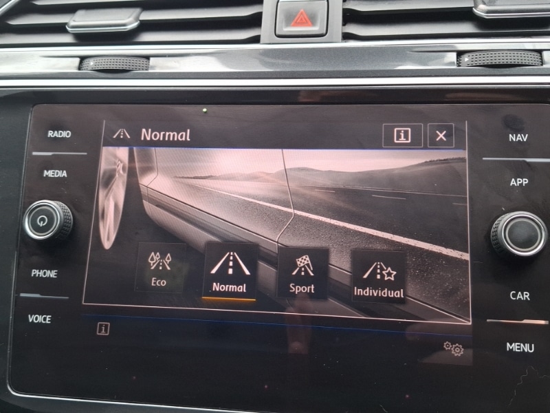 Used Volkswagen Tiguan 2018 for sale - 76669537: Photo 15