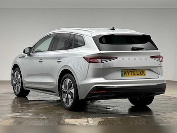 Used Skoda Enyaq 2025 for sale - 78247436: Photo