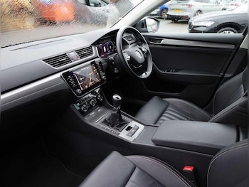 Used Skoda Superb 2022 for sale - 76774709: Photo