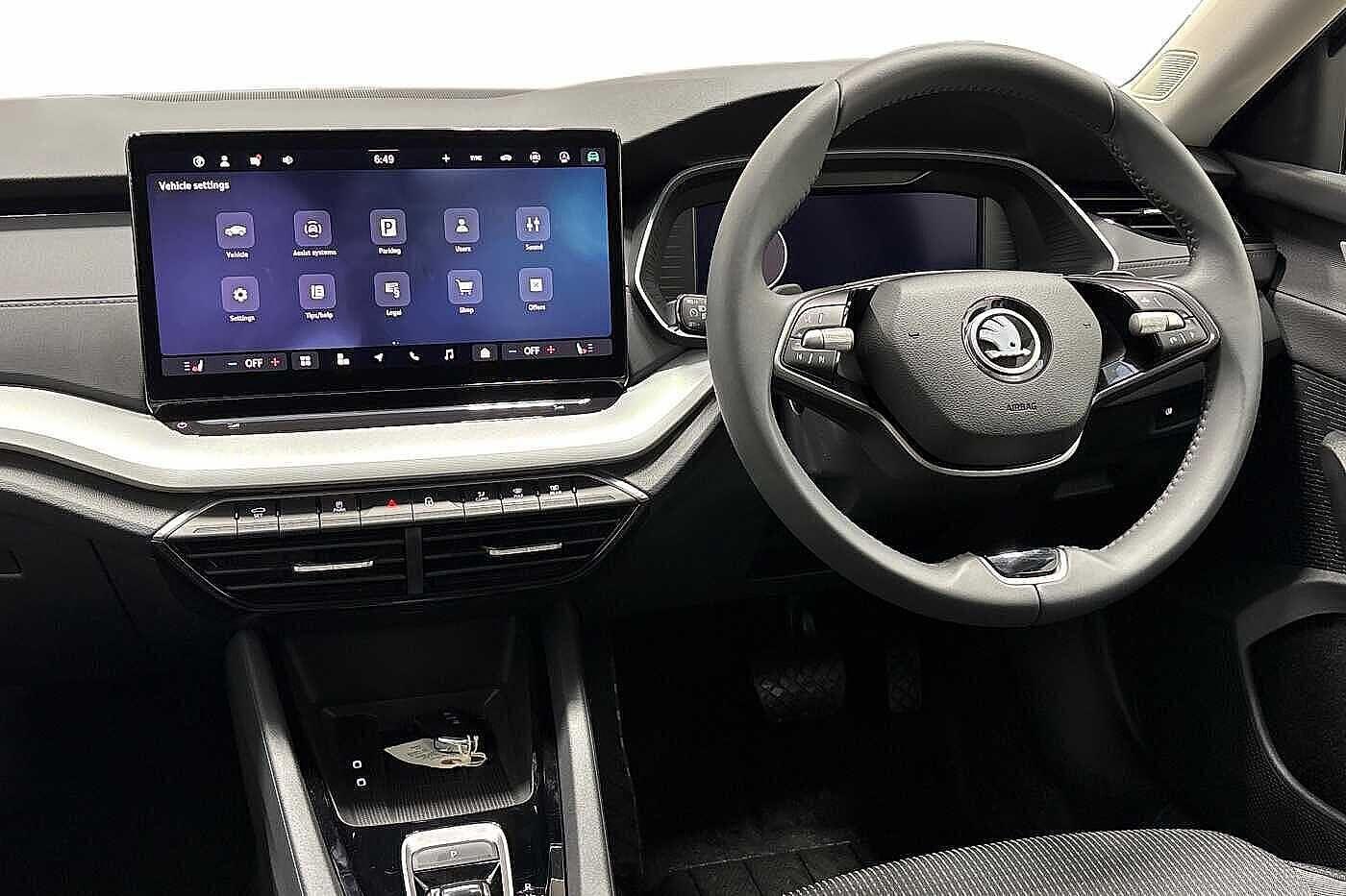 Used Skoda Octavia 2024 for sale - 76676747: Photo 2