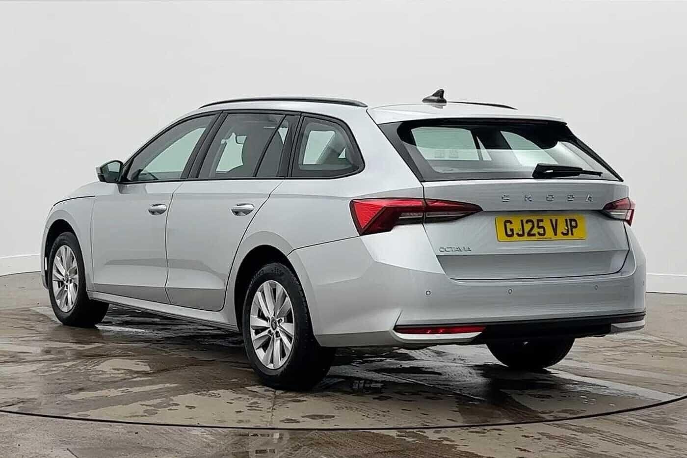 Used Skoda Octavia 2025 for sale - 78175507: Photo 3