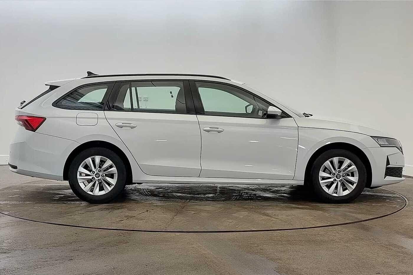Used Skoda Octavia 2025 for sale - 78175509: Photo 4
