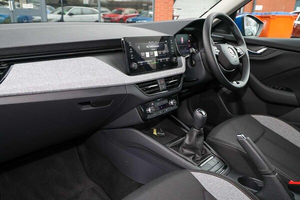 Used Skoda Kamiq 2024 for sale - 76286699: Photo 2